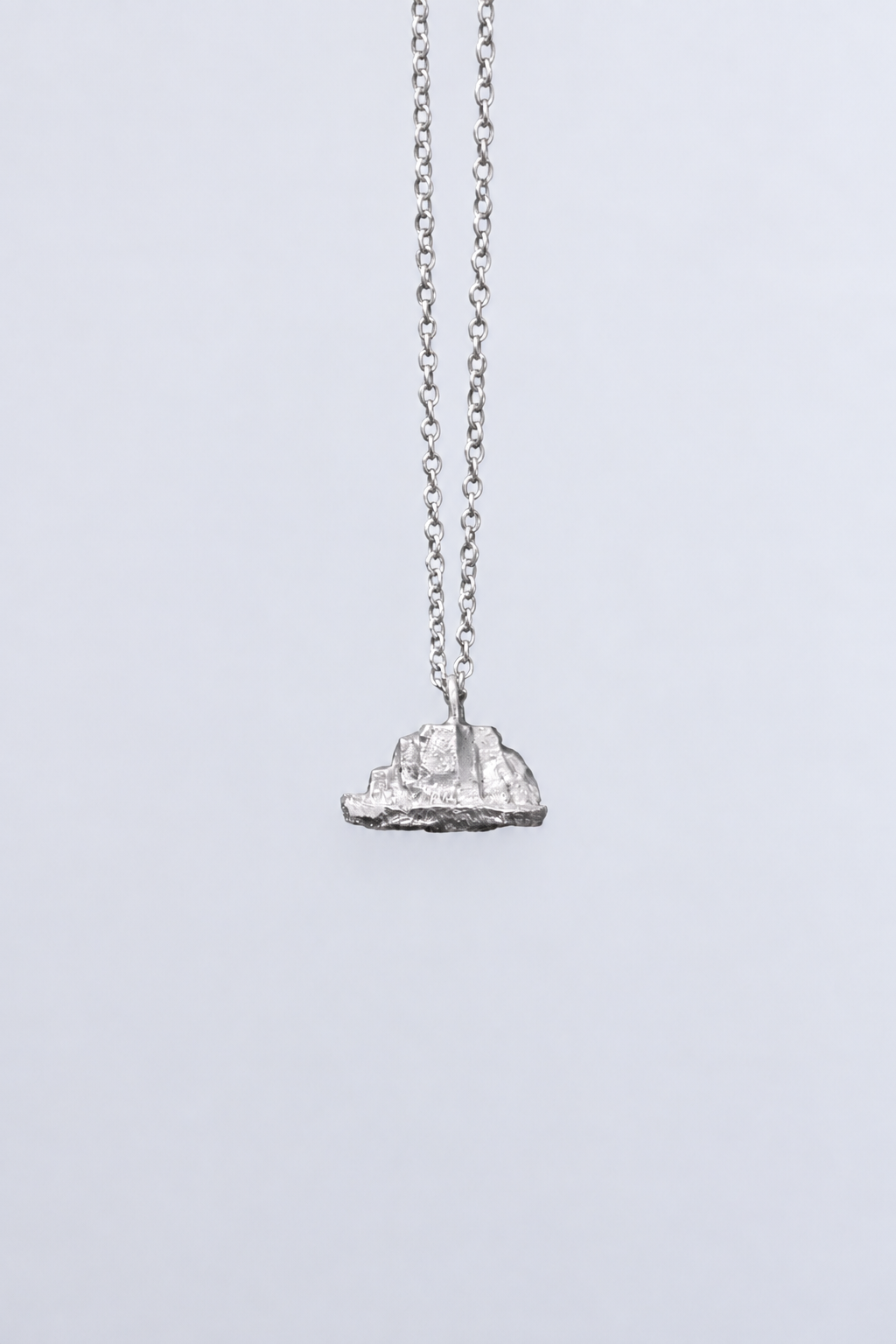 Island mountain necklace